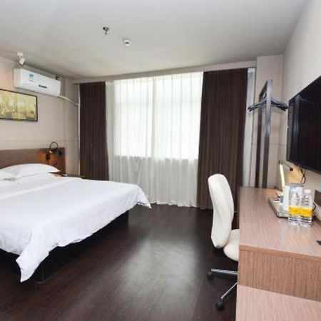 Jinjiang Inn Select Nanjing South Railway Station North Square מראה חיצוני תמונה